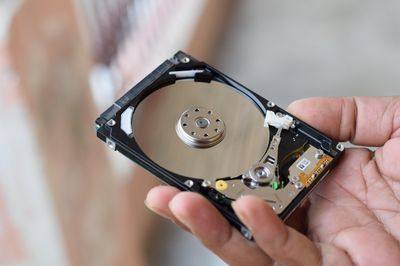 So schaffen Sie mehr Stauraum in Ihrer Wohnung: Clevere Tipps für optimal genutzten Wohnraum
