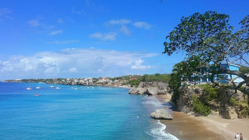 Die Klimatabelle von Curaçao – Was die Zahlen wirklich bedeuten